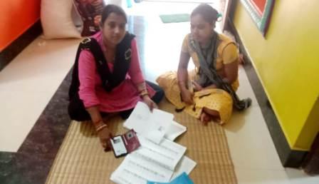 ତ୍ରୁଟିଶୂନ୍ୟ ଭୋଟର ତାଲିକା ପ୍ରସ୍ତୁତି ନିମନ୍ତେ ବୁଥ୍‌ସ୍ତରୀୟ ଅଧିକାରୀଙ୍କ ଘରକୁ ଘର ବୁଲି ସର୍ବେକ୍ଷଣ