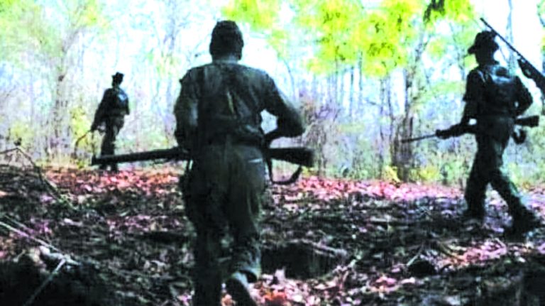 ଛତିଶଗଡ଼ରେ ଏନକାଉଣ୍ଟର; ଯବାନଙ୍କ ଗୁଳିରେ ୬ ନକ୍ସଲ ନିହତ