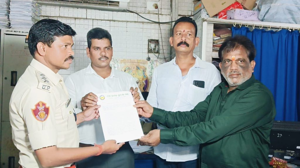ଦଲାଲଙ୍କ କବ୍‌ଜାରେ ସିଏମସି ବିକାଶ ଭବନ: ଦୃଢ଼ କାର୍ଯ୍ୟାନୁଷ୍ଠାନ ଦାବି କଲା “ମୋ କଟକ ସୁରକ୍ଷା ମଞ୍ଚ’