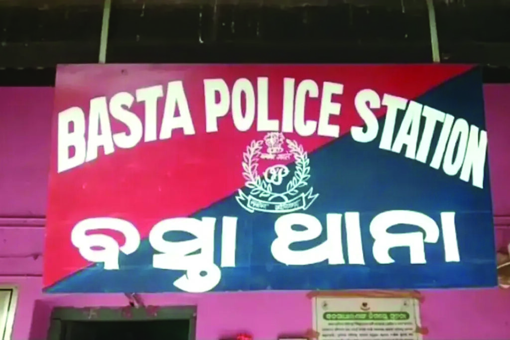 ମୋବାଇଲ୍ ଚୋରି ସନ୍ଦେହରେ ଥାନାରେ ଅଟକ ଦୁଇ ଯୁବକ