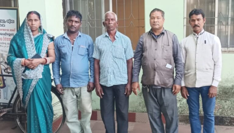 ମୁଖ୍ୟ ଶାସନ ସଚିବଙ୍କ ନିର୍ଦ୍ଦେଶକୁ ସିଏମସିରେ ଖୁଲମଖୁଲା ଚାଲେଞ୍ଜ : ମେୟର ଓ କମିଶନରଙ୍କୁ ଦାବିପତ୍ର