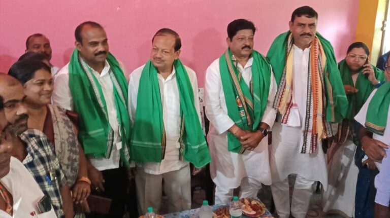 ପ୍ରଭାତଙ୍କ ଦଳବଦଳର ସୁଯୋଗ ନେବ ବିଜେଡି : ଚୌଦ୍ୱାର-କଟକରେ ପ୍ରତାପ ଜେନାଙ୍କ ସାମ୍ରାଜ୍ୟ ବିସ୍ତାର