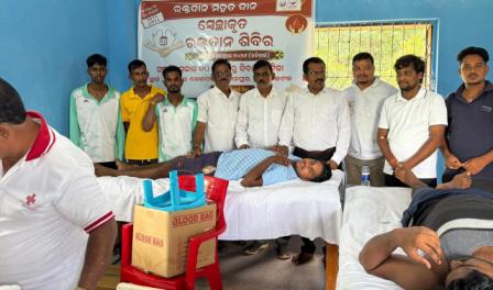 କାନପୁରରେ ଟେଟ୍ରାହେଡ୍ରନ ପକ୍ଷରୁ ରକ୍ତଦାନ ଶିବିର,୨୦ ୟୁନିଟ୍ ସଂଗ୍ରହ